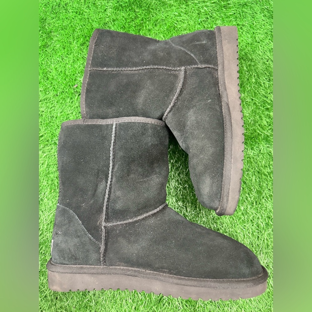 Koolaburra by UGG Women's‎ Koola Short Boot Size 8